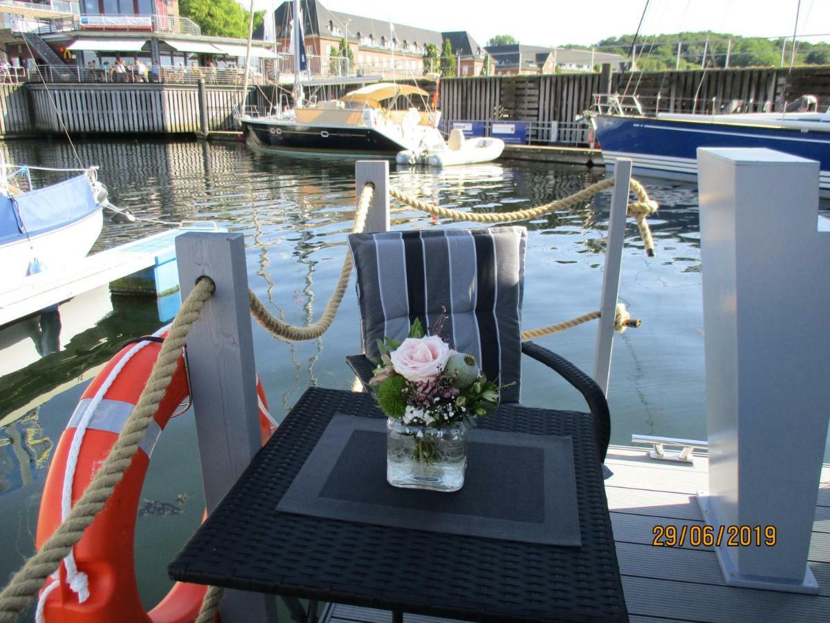 Botel Hausboot Paulada-mare
